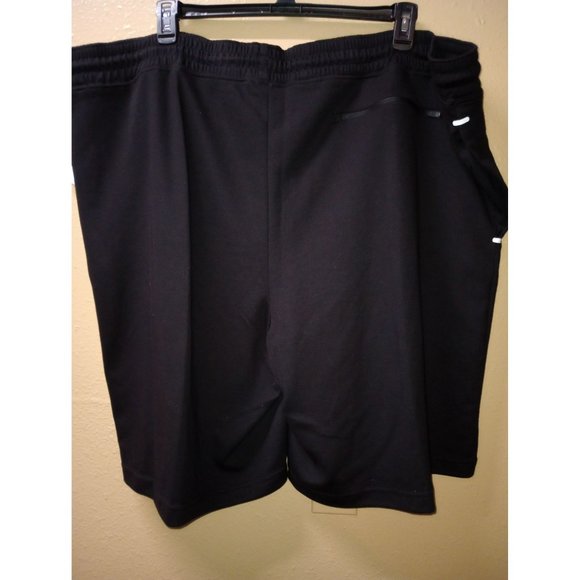 NWT Xersion 8 inseam regular fit 4XL men's basketball shorts black logo - Picture 3 of 6